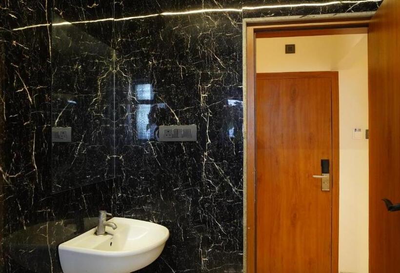 호텔 Ganpati Palace Shirdi Newly Renovated