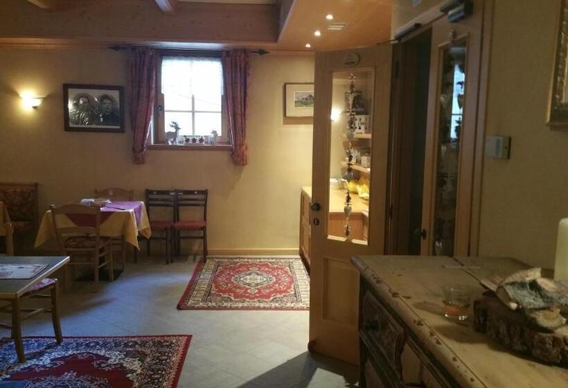 酒店 Garni Baita Cecilia