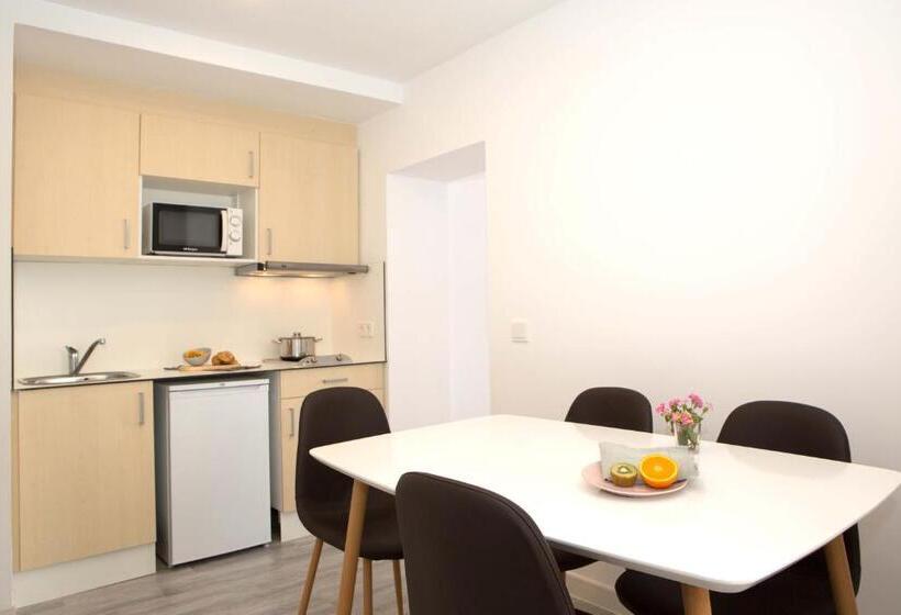 Gavimar Ariel Chico Hotel And Apartments