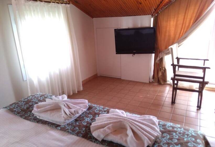 בית מלון כפרי Göcek Opera