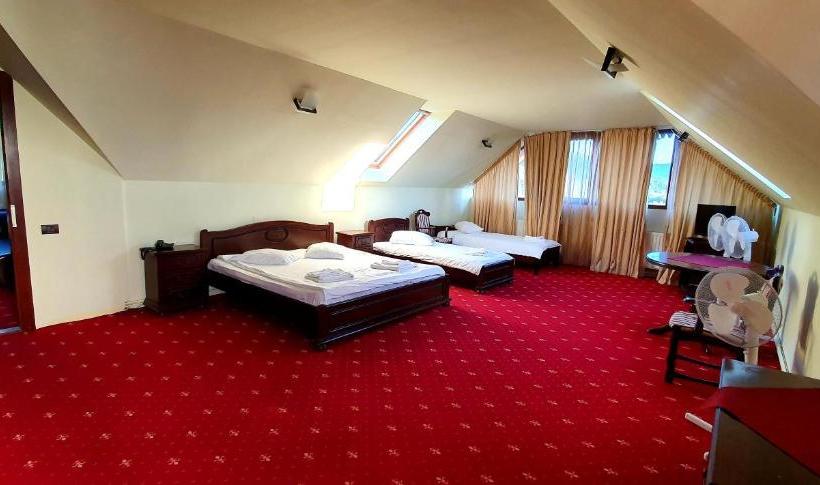 فندق Grand Perla Ciucasului