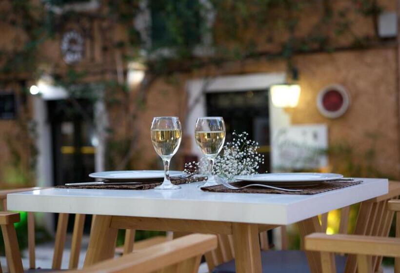 Grand Theoni Boutique Hotel & Spa