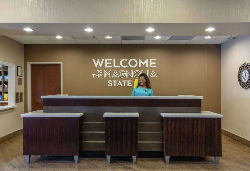 هتل Hampton Inn & Suites Columbus