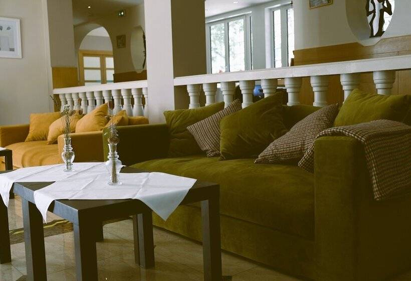 Отель Hostellerie Du Lys