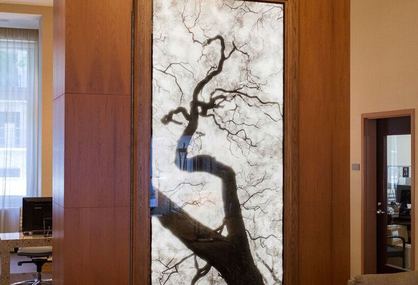 Отель Hyatt Place Charleston Historic District