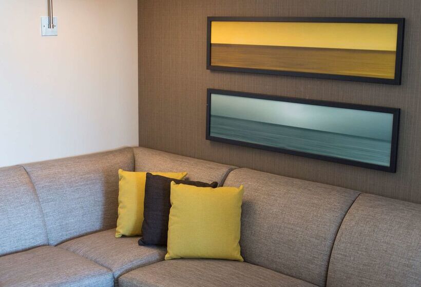 Отель Hyatt Place Charleston Historic District