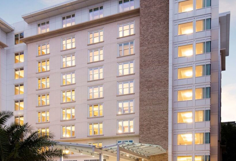 Отель Hyatt Place Charleston Historic District