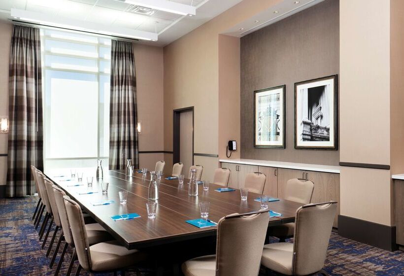 Отель Hyatt Place Charleston Historic District