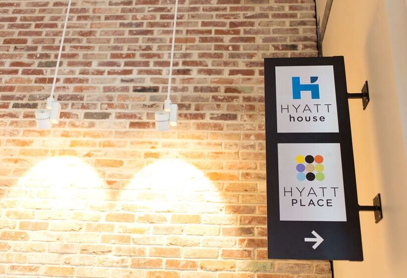 Отель Hyatt Place Charleston Historic District