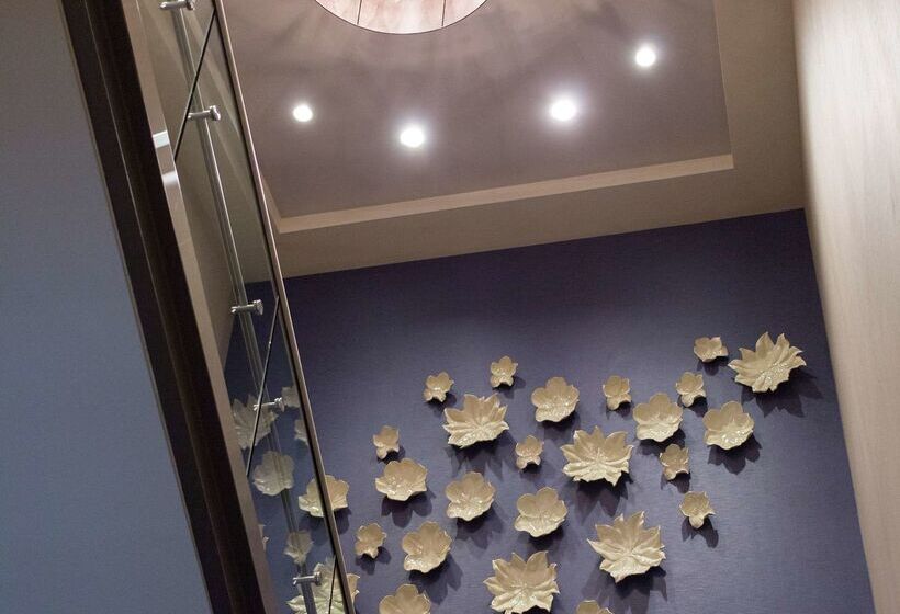 Отель Hyatt Place Charleston Historic District