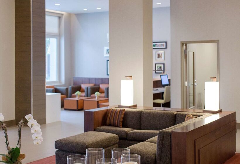 Отель Hyatt Place Charleston Historic District