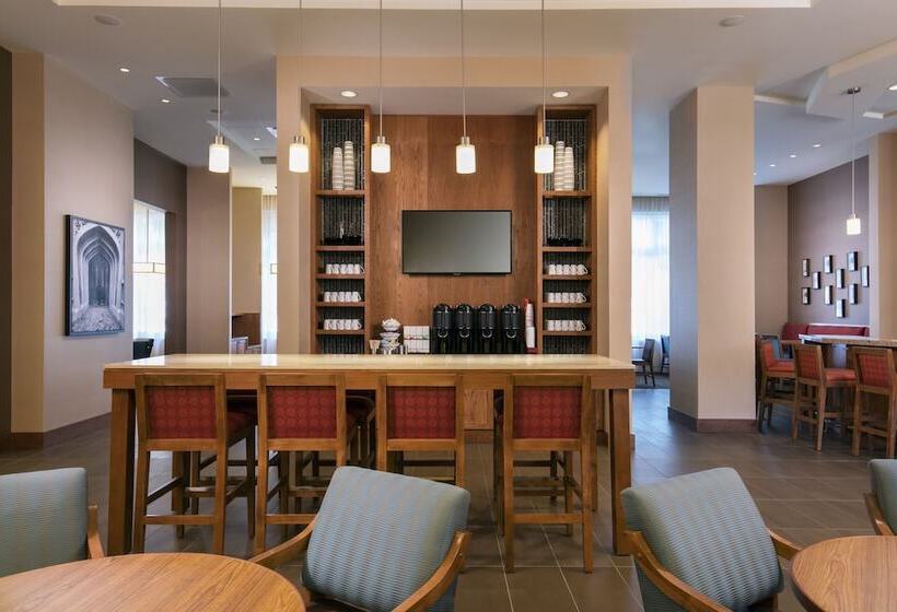 Отель Hyatt Place Charleston Historic District