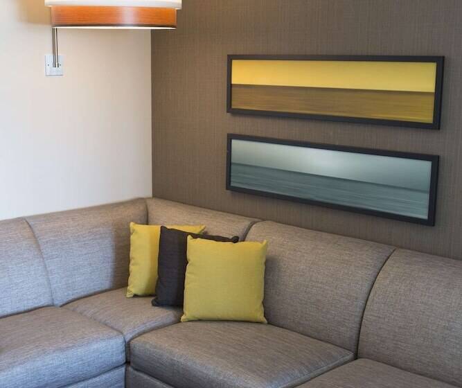 Отель Hyatt Place Charleston Historic District