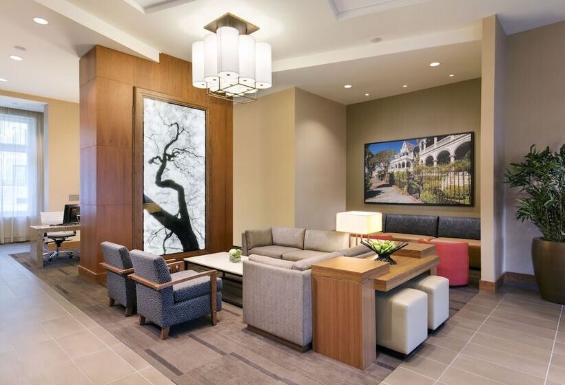 Отель Hyatt Place Charleston Historic District