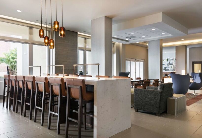 Отель Hyatt Place Charleston Historic District