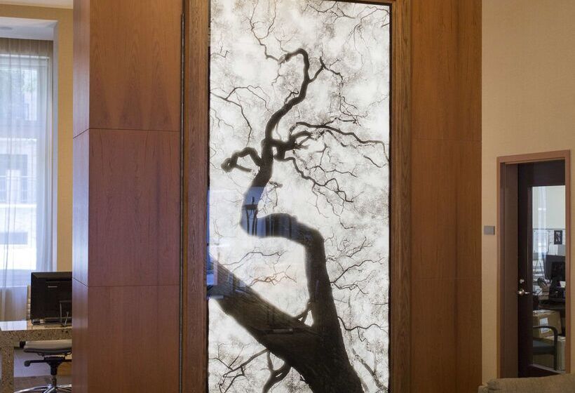 Отель Hyatt Place Charleston Historic District