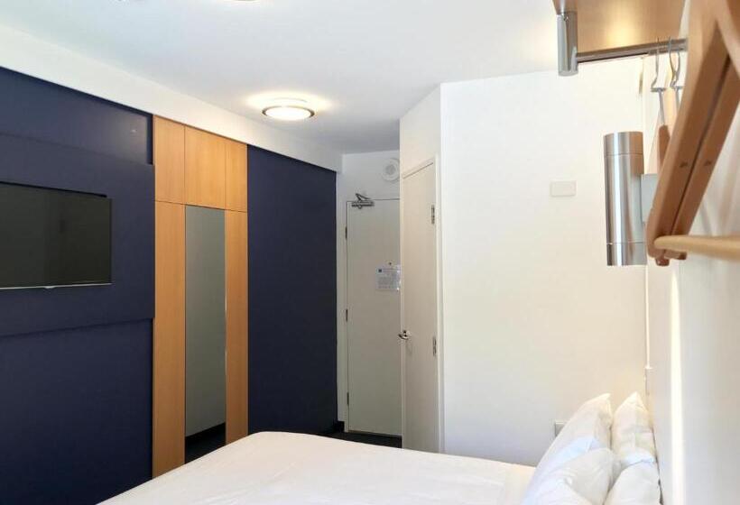 בית מלון כפרי Ibis Budget Gosford