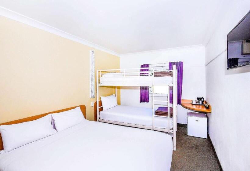 هتل Ibis Budget Dubbo