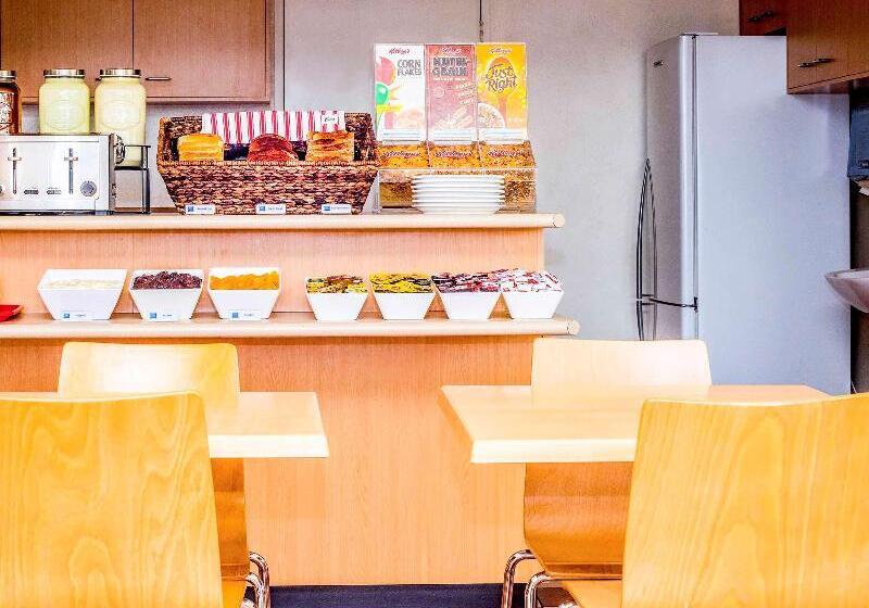 هتل Ibis Budget Dubbo