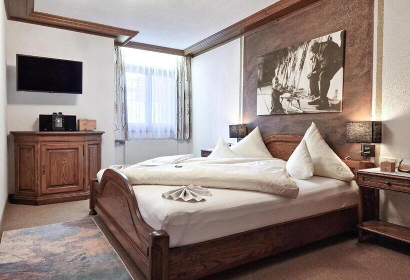 هتل Jagdhaus Monzabon