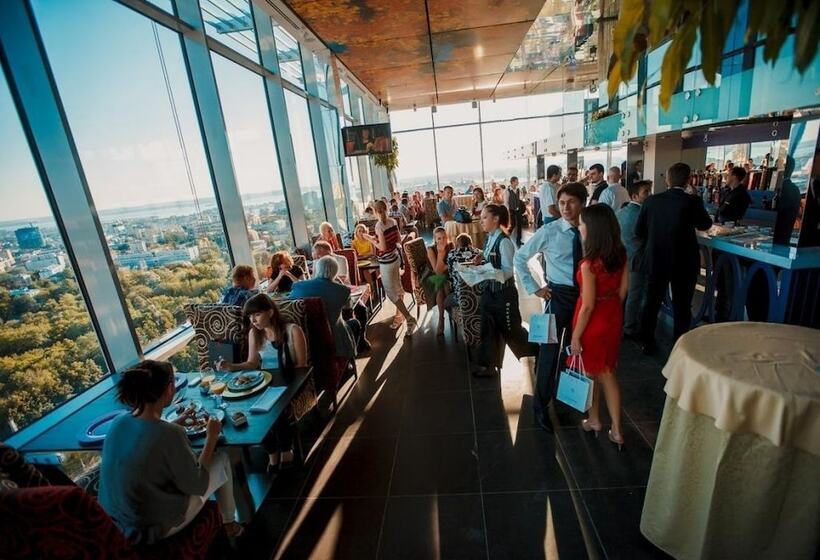 בית מלון כפרי Korston Tower