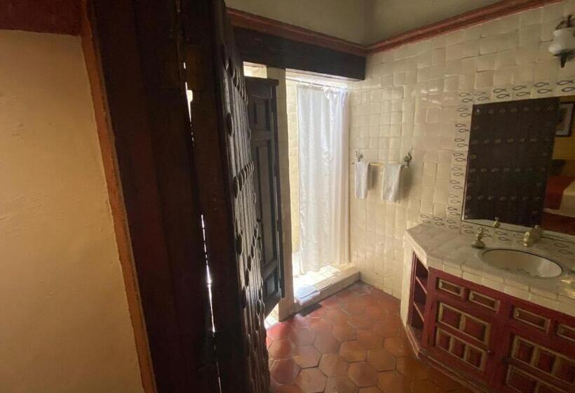 ホテル La Joyita Cuernavaca