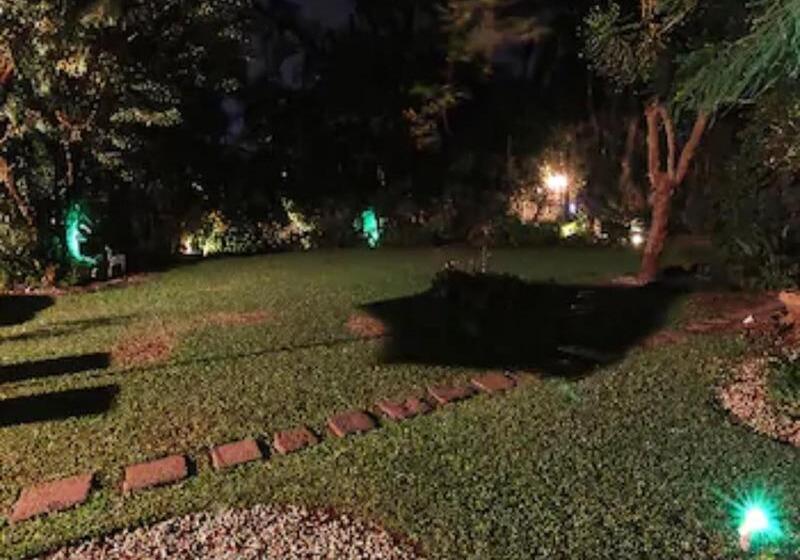 ホテル La Joyita Cuernavaca