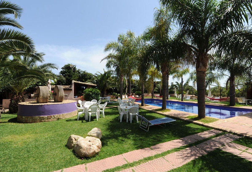 Отель B&b Petrara Resort