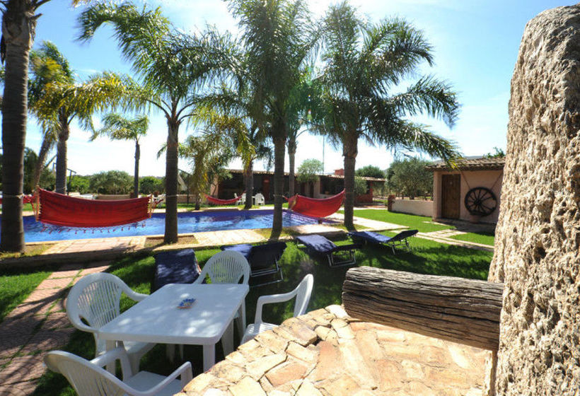 Отель B&b Petrara Resort