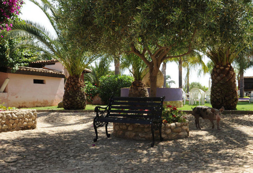 Отель B&b Petrara Resort