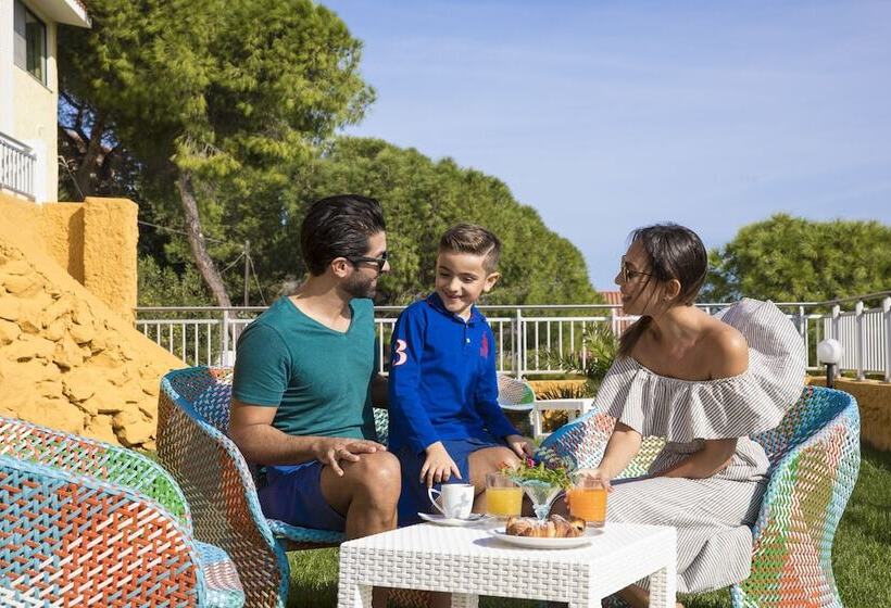 Lu  Hotel Maladroxia