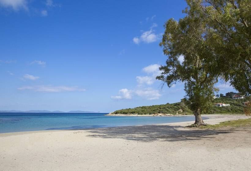 Lu  Hotel Maladroxia