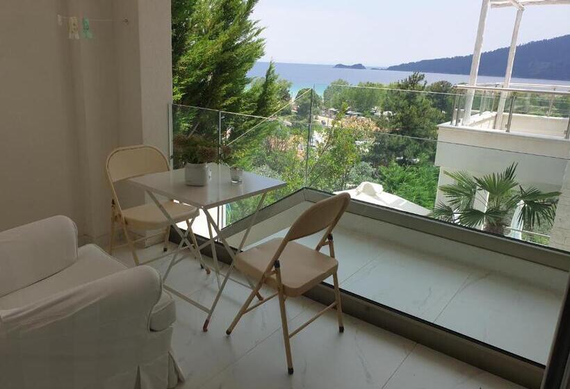 فندق Mare Monte Small Boutique