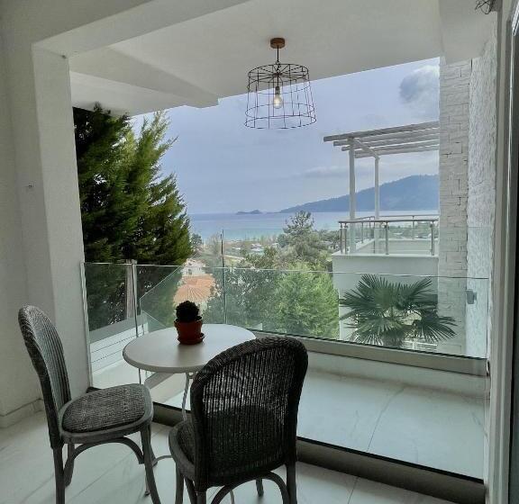 فندق Mare Monte Small Boutique