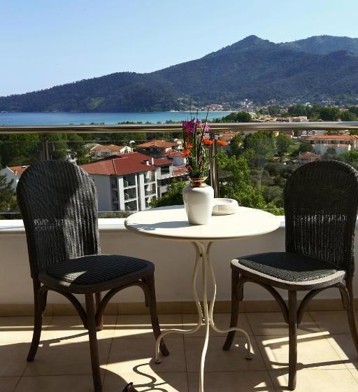 فندق Mare Monte Small Boutique