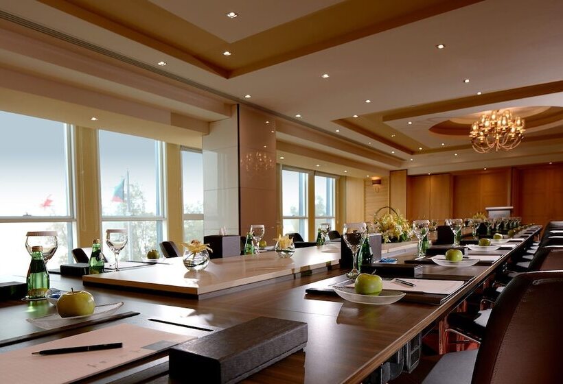 Millennium Hotel & Convention Centre Kuwait