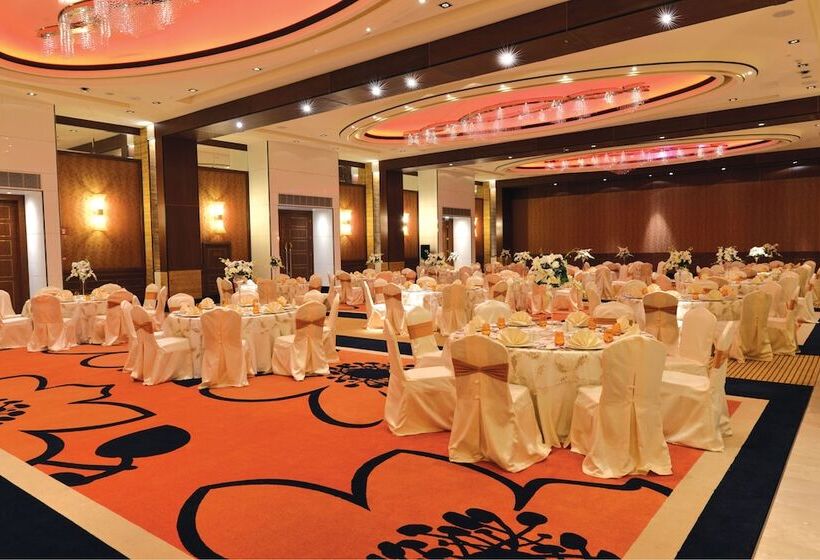 Millennium Hotel & Convention Centre Kuwait