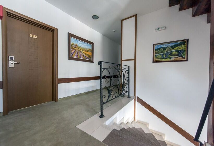 Mpm Family Hotel Merryan