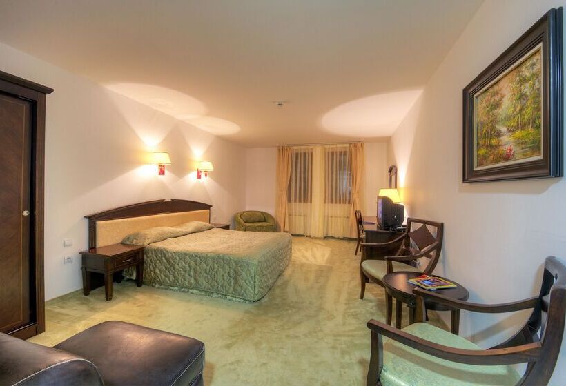 Mpm Family Hotel Merryan