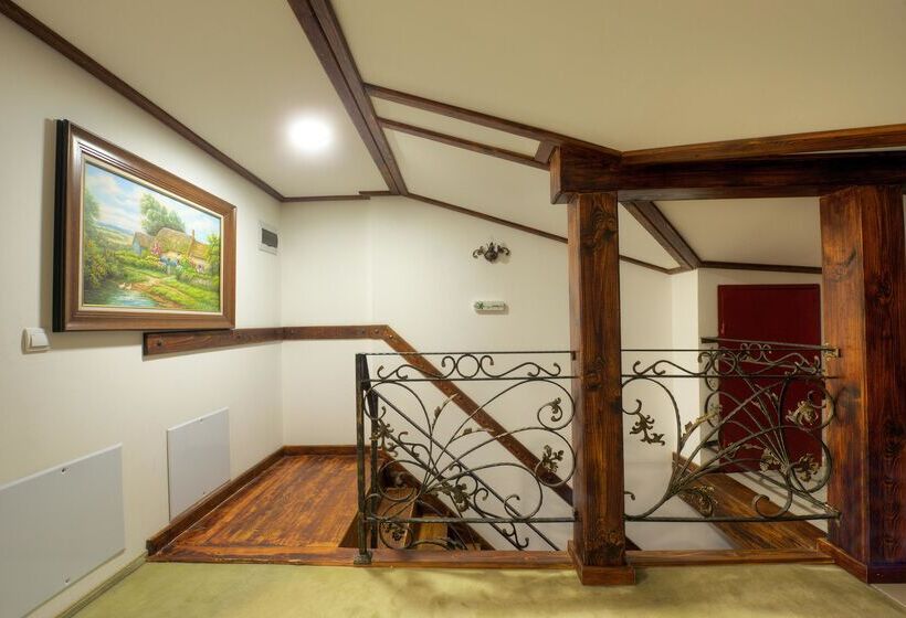 Mpm Family Hotel Merryan