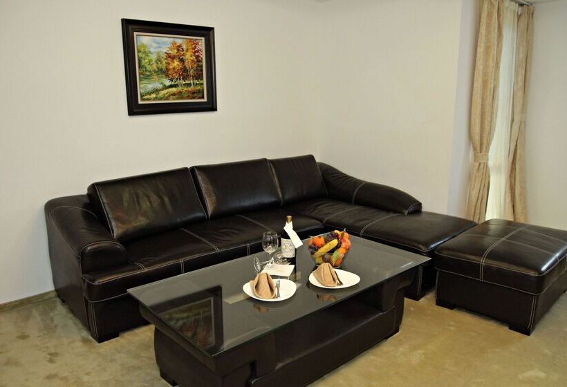 Mpm Family Hotel Merryan