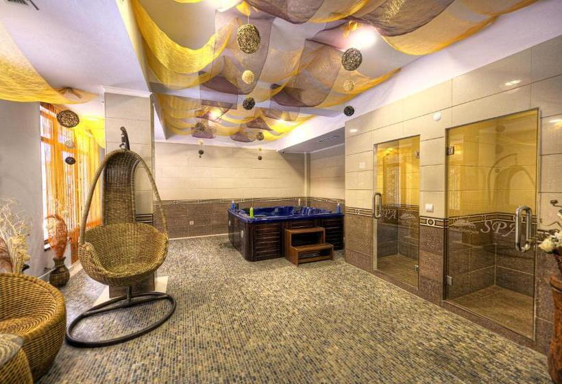 Mpm Family Hotel Merryan