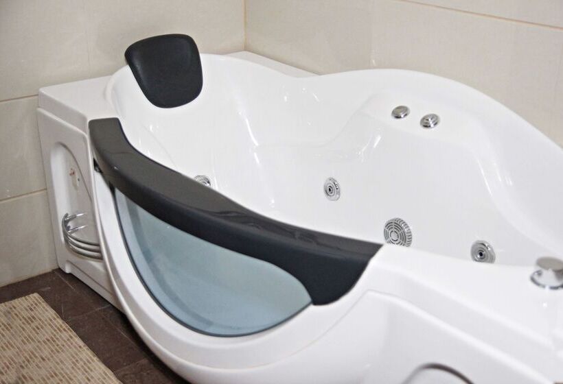 Mpm Family Hotel Merryan