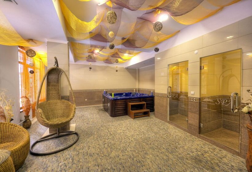 Mpm Family Hotel Merryan