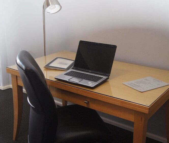 فندق Old Maitland Inn