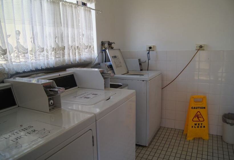 فندق Old Maitland Inn