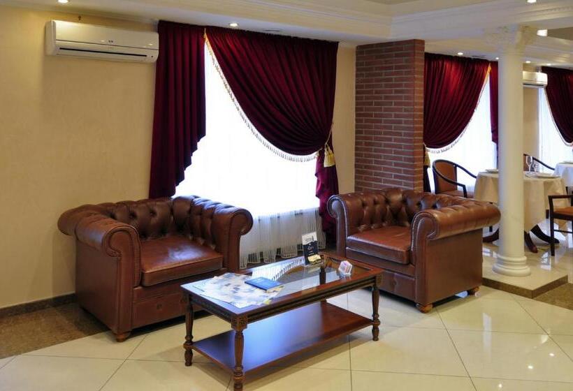 هتل Optima Deluxe Kryvyi Rih