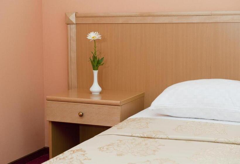 هتل Optima Deluxe Kryvyi Rih