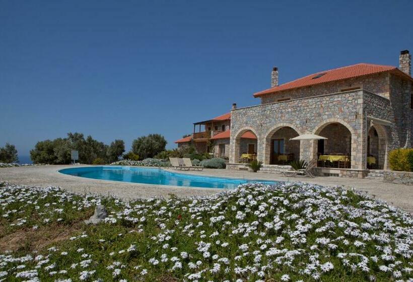 בית מלון כפרי Pegasus Resort