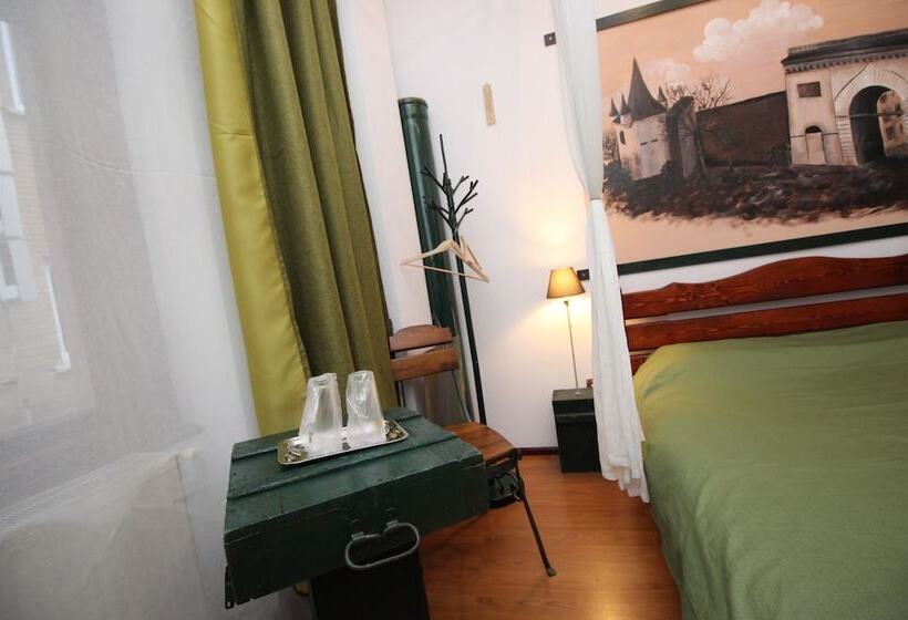 בית מלון כפרי Pension Noemi